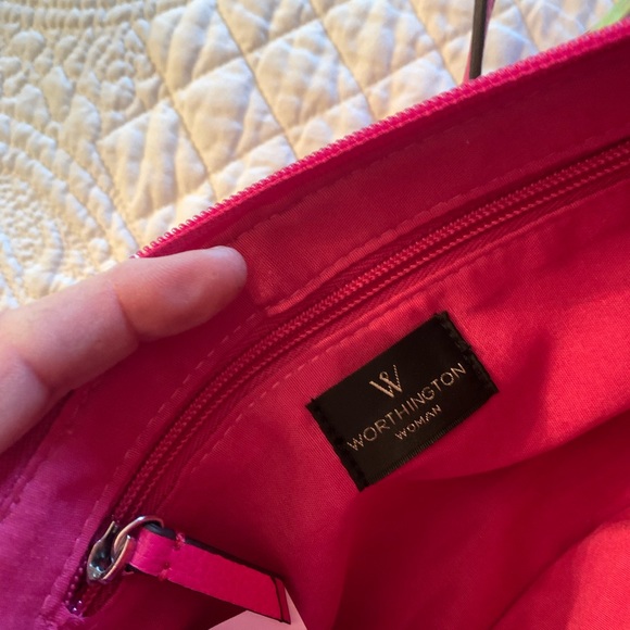 Worthington NWT Bright Pink Handbag Wristlet or Shoulder Bag 2 in One - Picture 12 of 13